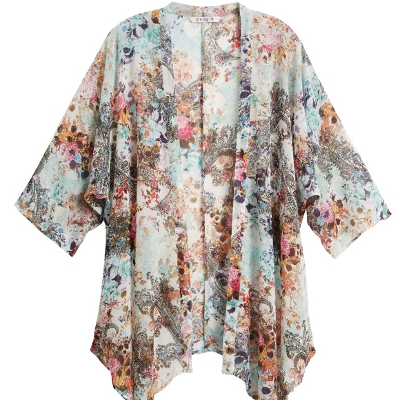 PARADIGMA Sweaters - Gwenifer Kimono- from Stitch Fix